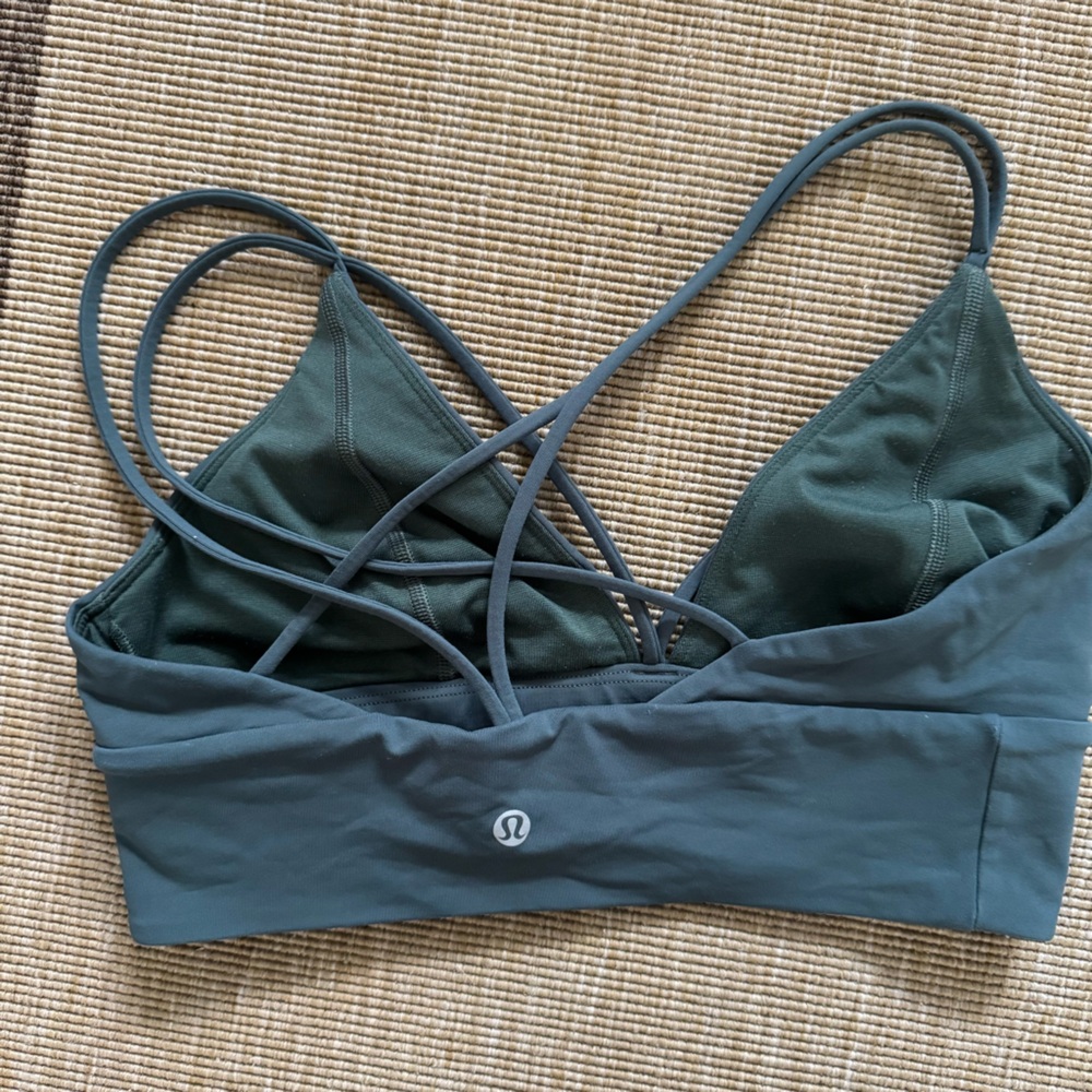 Chic Green Strappy Bralette - Picture 2 of 3